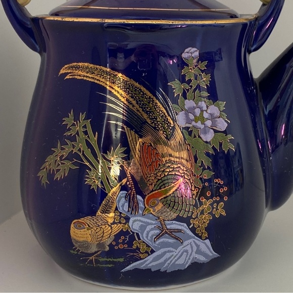 Asian teapot w Wrapped Handle - Picture 3 of 9